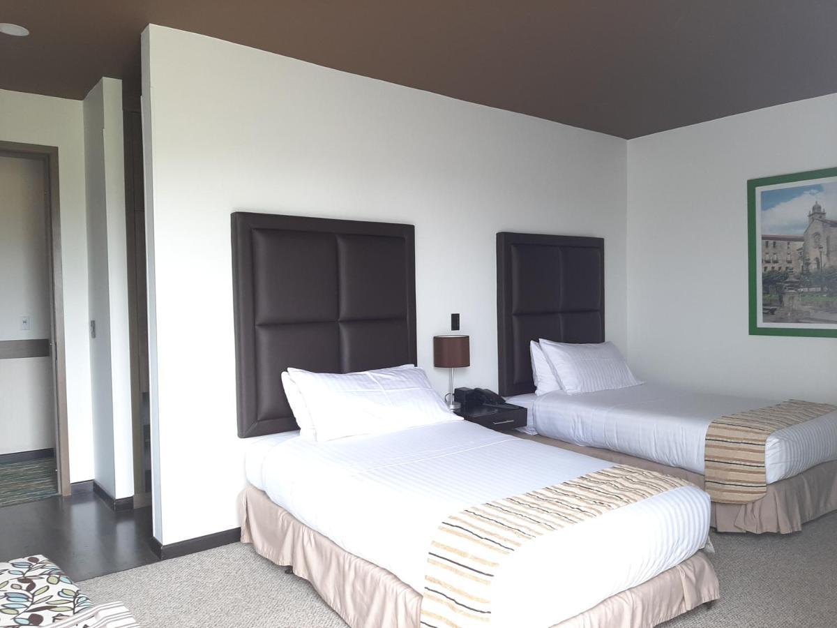 Pontevedra Hotel Boutique Paipa Luaran gambar